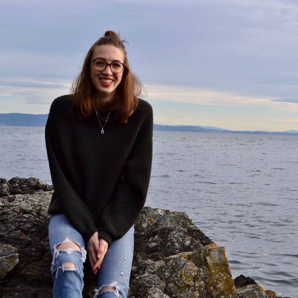 Meet your Posher, Emma